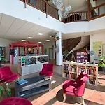 La Chataigneraie Hotel